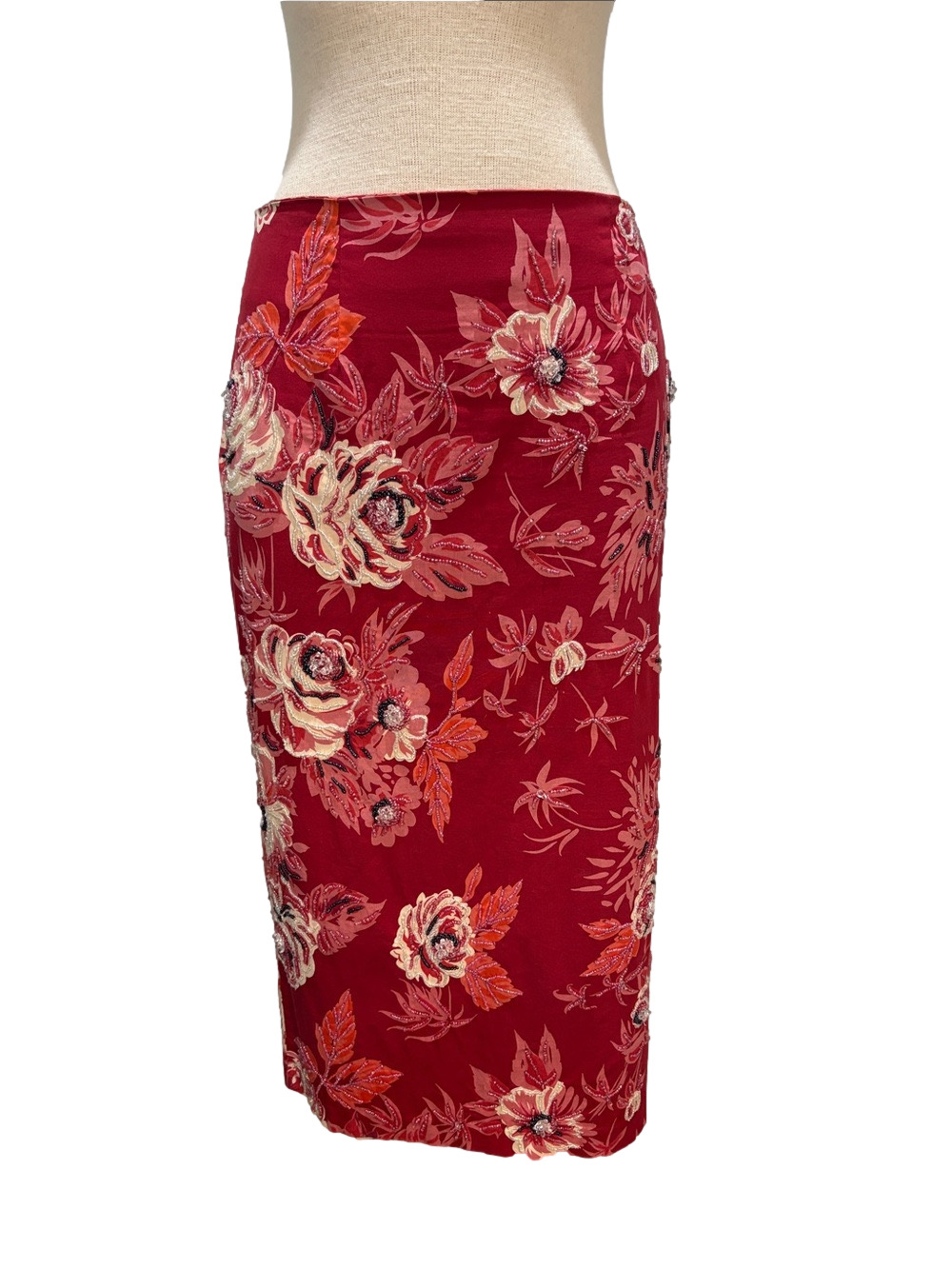 Dolce Apparel sz PM red floral beaded pencil skirt